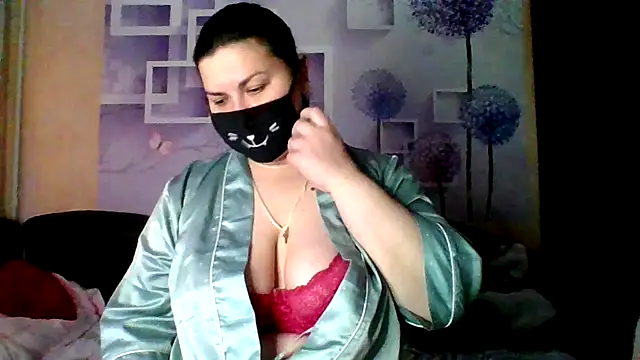 Snapshot of honey_sweet_couple chatting on December 2025 05:25:01 AM honey sweet couple online show from December 2025 05:25:01 AM