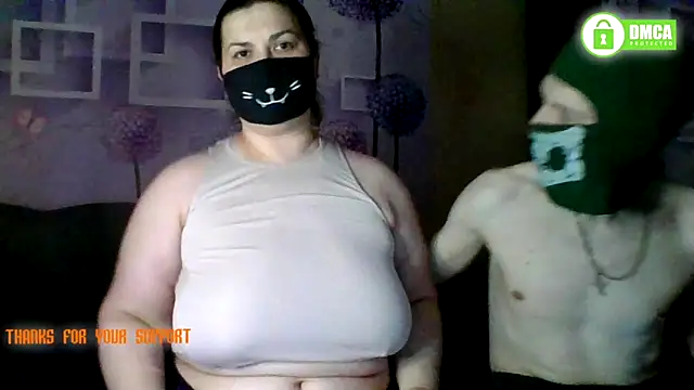 Snapshot of honey_sweet_couple chatting on February 2026 09:07:01 PM honey sweet couple online show from February 2026 09:07:01 PM