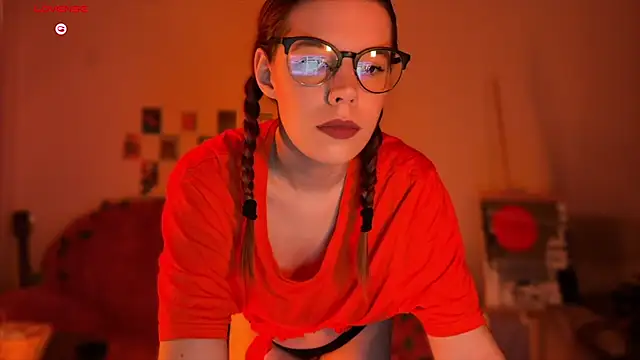 Margie Dorene online show from November 2025 09:17:01 PM