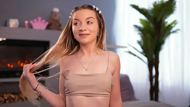 Snapshot of SkyEyesLuna chatting on February 2026 04:06:01 AM SkyEyesLuna online show from February 2026 04:06:01 AM