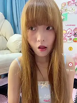Snapshot of susuya_sha chatting on June 2026 08:39:01 AM susuya sha online show from June 2026 08:39:01 AM