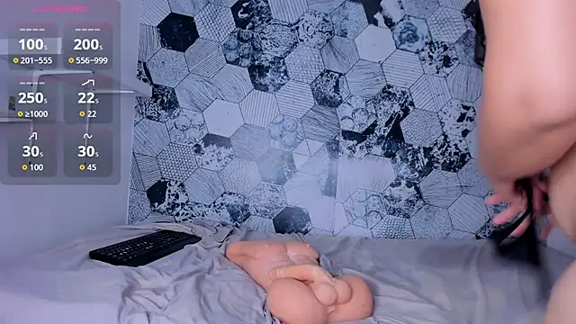 Snapshot of Dana_Scully chatting on November 2025 01:18:02 PM Dana Scully online show from November 2025 01:18:02 PM