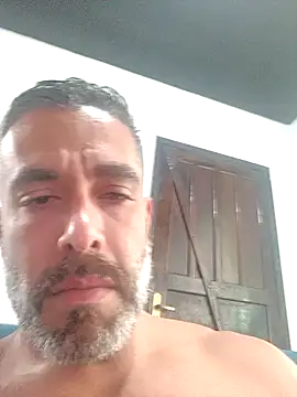 Snapshot of leninjamaster chatting on February 2026 04:00:02 PM leninjamaster online show from February 2026 04:00:02 PM