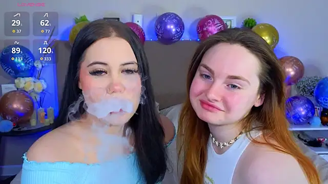 Snapshot of Dina_Mary chatting on November 2025 04:44:01 AM Dina Mary online show from November 2025 04:44:01 AM