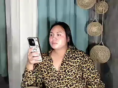 Syabel online show from December 2025 01:37:02 PM