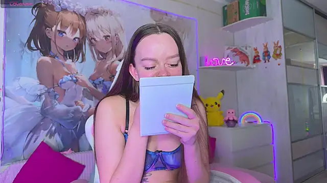 CheekySashaCharm online show from May 2026 06:41:01 AM