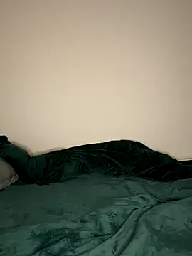 Snapshot of mysami420 chatting on December 2025 08:25:01 PM mysami420 online show from December 2025 08:25:01 PM