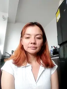 Snapshot of fio_re chatting on December 2025 01:49:02 PM fio re online show from December 2025 01:49:02 PM