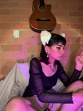 Snapshot of Lily_Sex chatting on December 2025 06:33:02 AM Lily Sex online show from December 2025 06:33:02 AM