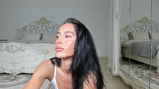 sincerely c online show from April 2026 09:34:03 PM