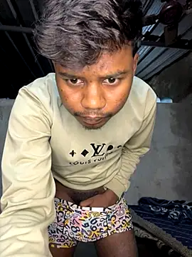 banty05 online show from December 2025 05:08:02 PM