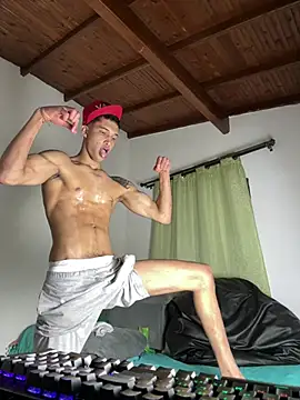 Snapshot of Adan_baby chatting on January 2026 09:05:02 PM Adan baby online show from January 2026 09:05:02 PM