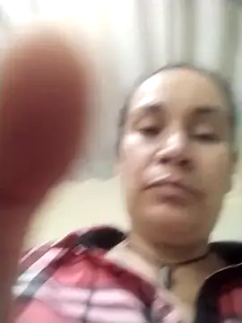 Snapshot of LilyMature_x chatting on December 2025 05:55:02 PM LilyMature x online show from December 2025 05:55:02 PM