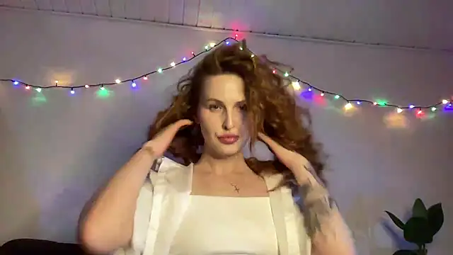 Snapshot of Gingerna chatting on December 2025 09:11:01 PM Gingerna online show from December 2025 09:11:01 PM