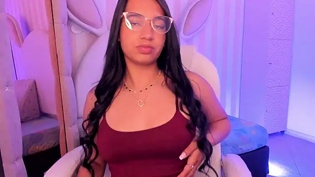 Tiana bell online show from December 2025 03:55:01 AM