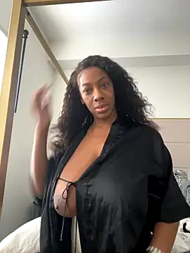 Snapshot of Drekacakez chatting on January 2026 01:35:02 PM Drekacakez online show from January 2026 01:35:02 PM