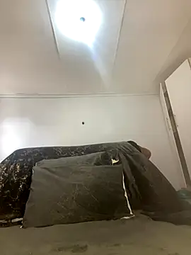 Snapshot of Busty-Sweetheart chatting on November 2025 07:51:01 AM Busty-Sweetheart online show from November 2025 07:51:01 AM