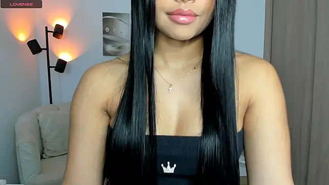 haileyflorez  online show from June 2026 03:11:02 PM