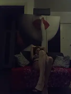 Snapshot of FIAMMAandEROS-SEXart chatting on December 2025 10:05:02 PM FIAMMAandEROS-SEXart online show from December 2025 10:05:02 PM