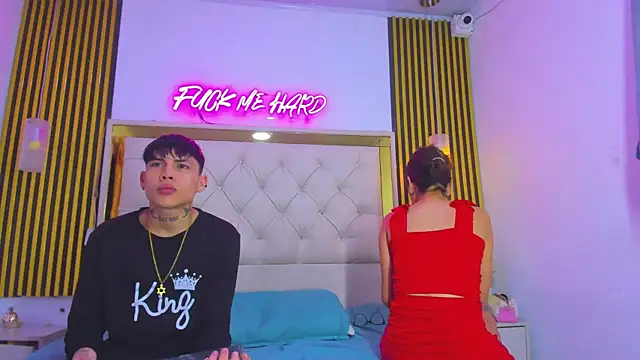 Snapshot of LoveBoundDuo chatting on December 2025 12:09:02 AM LoveBoundDuo online show from December 2025 12:09:02 AM