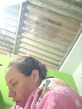 Snapshot of Rouse_hot_ chatting on November 2025 01:05:02 AM Rouse hot online show from November 2025 01:05:02 AM