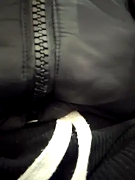 Snapshot of Rouse_hot_ chatting on November 2025 10:54:02 PM Rouse hot online show from November 2025 10:54:02 PM