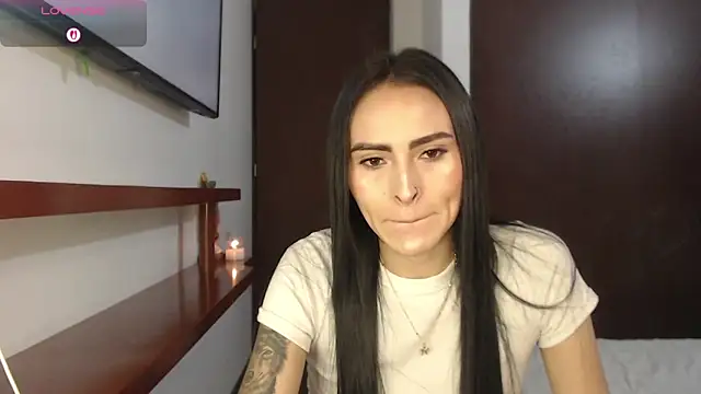 Linda  fiore online show from March 2026 05:11:02 AM