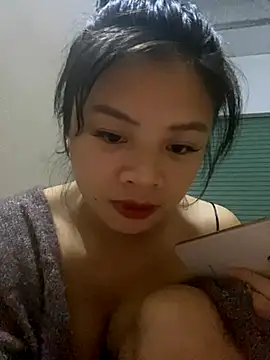 sara-xx online show from December 2025 03:21:02 PM