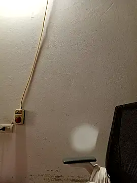 sara-xx online show from April 2026 02:20:02 AM