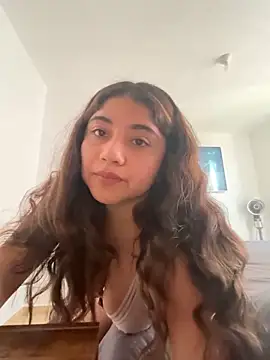 Monica17 online show from May 2026 06:59:01 PM