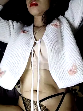 Snapshot of Ri-Rinx chatting on December 2025 01:02:02 AM Ri-Rinx online show from December 2025 01:02:02 AM