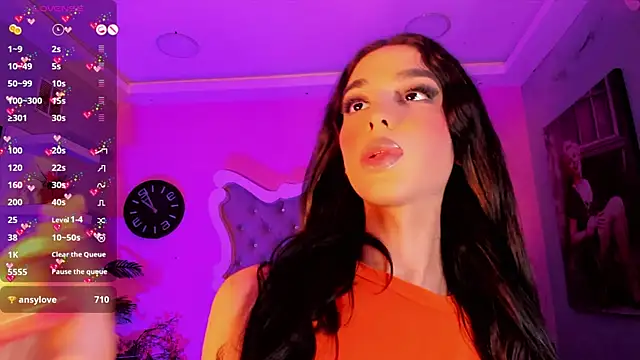 Snapshot of LeslieAmor1 chatting on November 2025 06:35:01 AM LeslieAmor1 online show from November 2025 06:35:01 AM