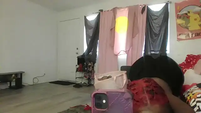 Snapshot of Mistresslucyxxx chatting on November 2025 10:09:02 PM Mistresslucyxxx online show from November 2025 10:09:02 PM