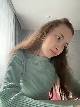 Snapshot of Holy_Poly chatting on November 2025 08:17:02 AM Holy Poly online show from November 2025 08:17:02 AM