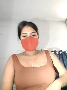 Snapshot of Red_Love_1 chatting on December 2025 02:20:01 AM Red Love 1 online show from December 2025 02:20:01 AM