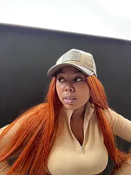 Belanny LS online show from December 2025 05:52:02 PM