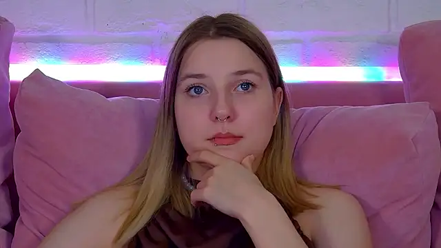 TinnaBurton online show from April 2026 02:27:02 AM