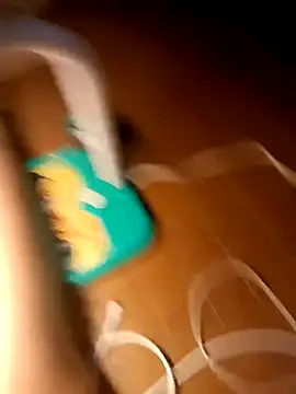 Snapshot of Hien93love chatting on June 2026 10:15:01 AM Hien93love online show from June 2026 10:15:01 AM