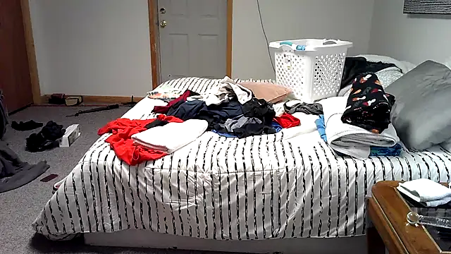 Snapshot of Redheadstud chatting on December 2025 07:52:01 PM Redheadstud online show from December 2025 07:52:01 PM