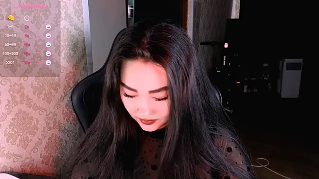 Emma Uilson online show from April 2026 10:50:01 AM