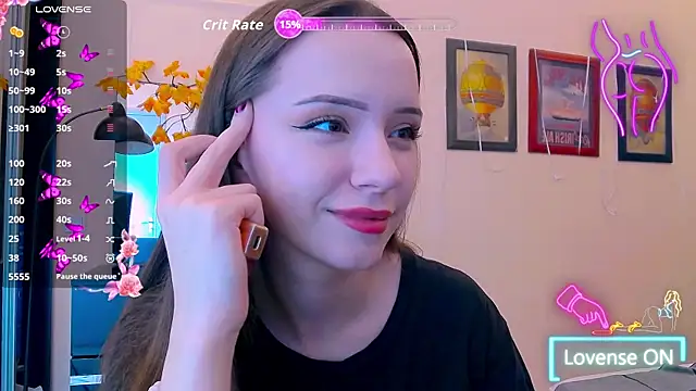 Snapshot of BellaVelure6767 chatting on November 2025 10:42:02 PM BellaVelure6767 online show from November 2025 10:42:02 PM