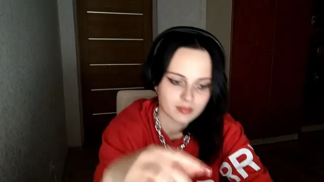 LouiseMarengo online show from December 2025 02:58:02 PM