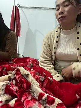 Snapshot of pitty_mymi chatting on November 2025 12:46:01 AM pitty mymi online show from November 2025 12:46:01 AM