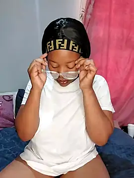 Naive618 online show from November 2025 10:48:02 AM