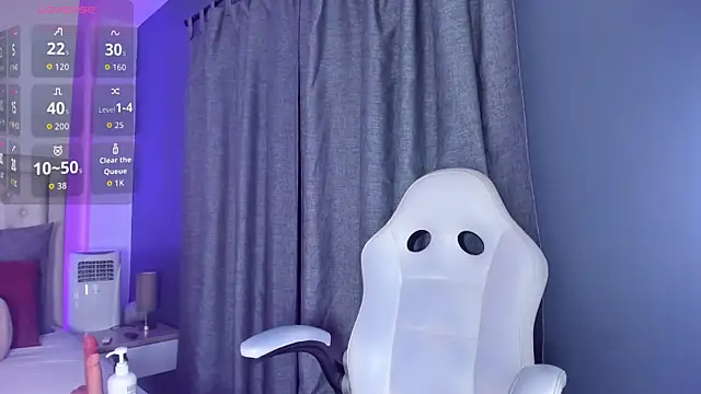 Snapshot of violeta_santanna chatting on December 2025 07:31:02 PM violeta santanna online show from December 2025 07:31:02 PM