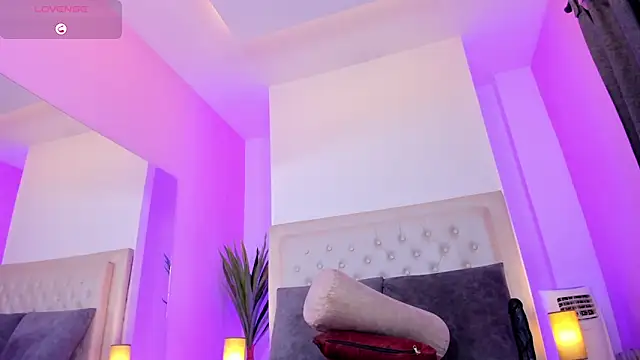 violeta santanna online show from March 2026 09:37:01 AM