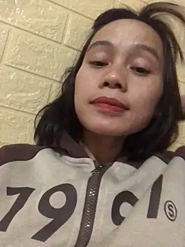 Snapshot of Trangbabylove chatting on December 2025 02:44:02 PM Trangbabylove online show from December 2025 02:44:02 PM