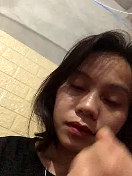 Snapshot of Trangbabylove chatting on December 2025 12:48:01 AM Trangbabylove online show from December 2025 12:48:01 AM