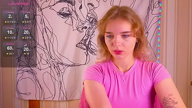 Snapshot of _EricaWinterr_ chatting on November 2025 04:18:01 AM EricaWinterr online show from November 2025 04:18:01 AM