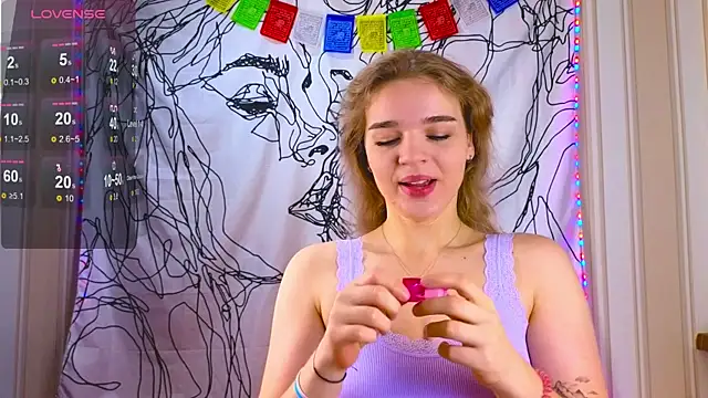 Snapshot of _EricaWinterr_ chatting on December 2025 04:50:02 AM EricaWinterr online show from December 2025 04:50:02 AM